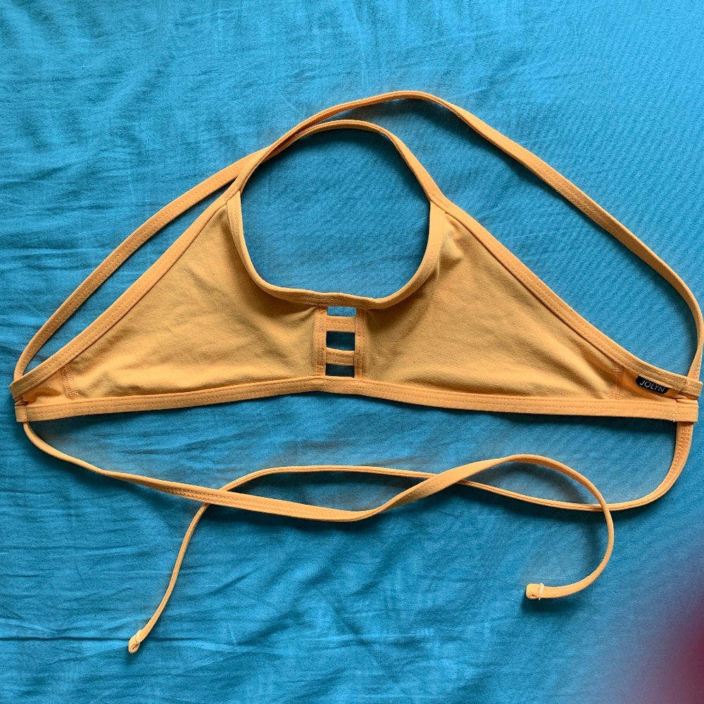 Jolyn top